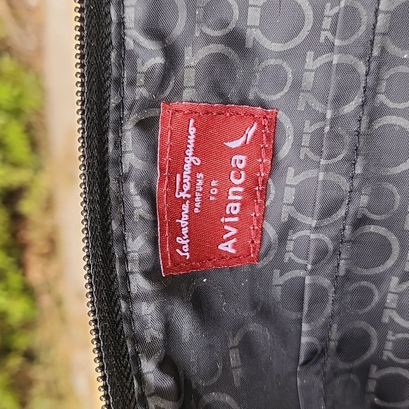 Salvatore Ferragamo Dark Gray Perfume Avianca Zip Around Bag Travel - Picture 12 of 12